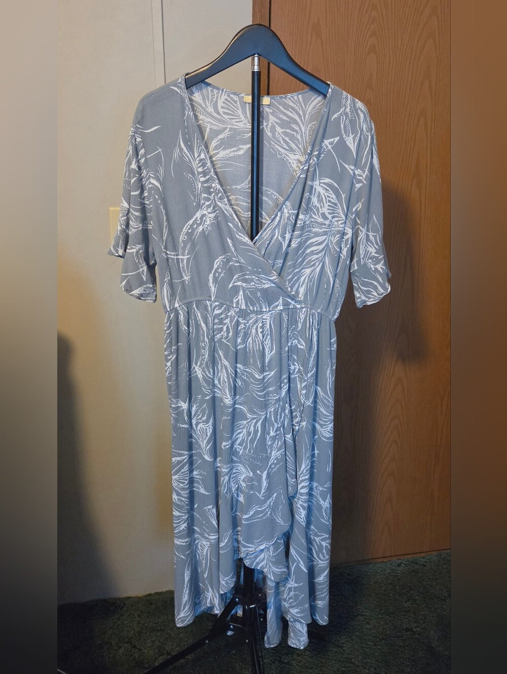 Kori Light Gray & White Floral High-Low Wrap Dress